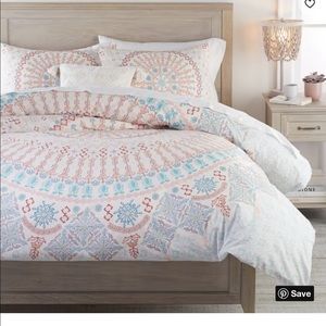 Pottery Barn Maya Medallion Organic Duvet Cover